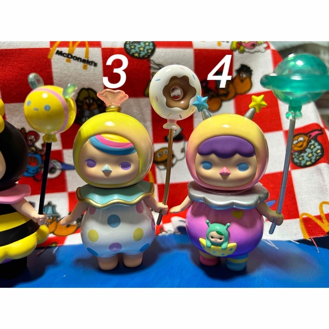 POPMART フィギュア ハンドメイドのおもちゃ(フィギュア)の商品写真
