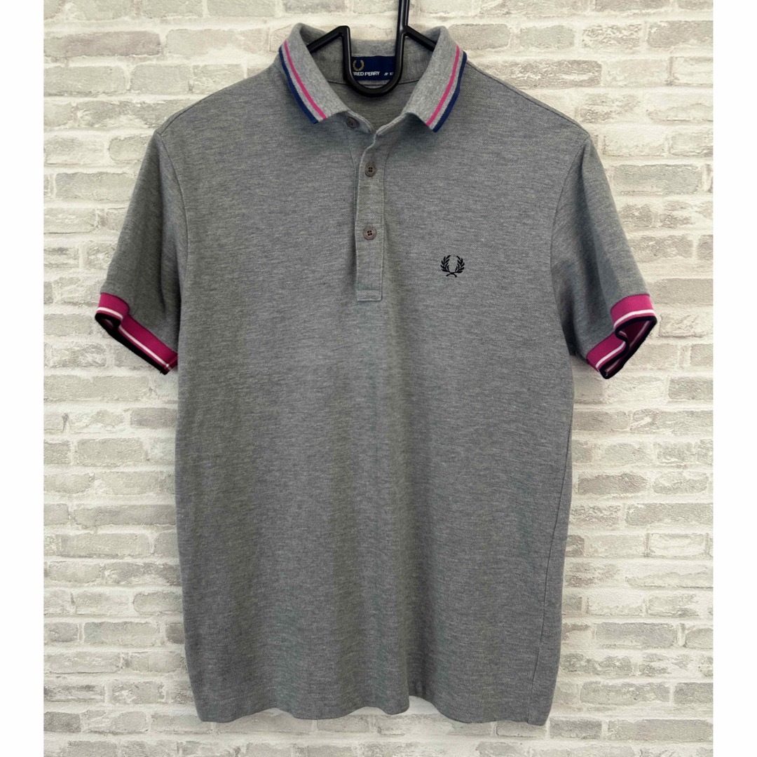 FRED PERRY(フレッドペリー)の【ほぼ新品・送料込】FRED PERRY ポロシャツ XS F1575 メンズのトップス(ポロシャツ)の商品写真