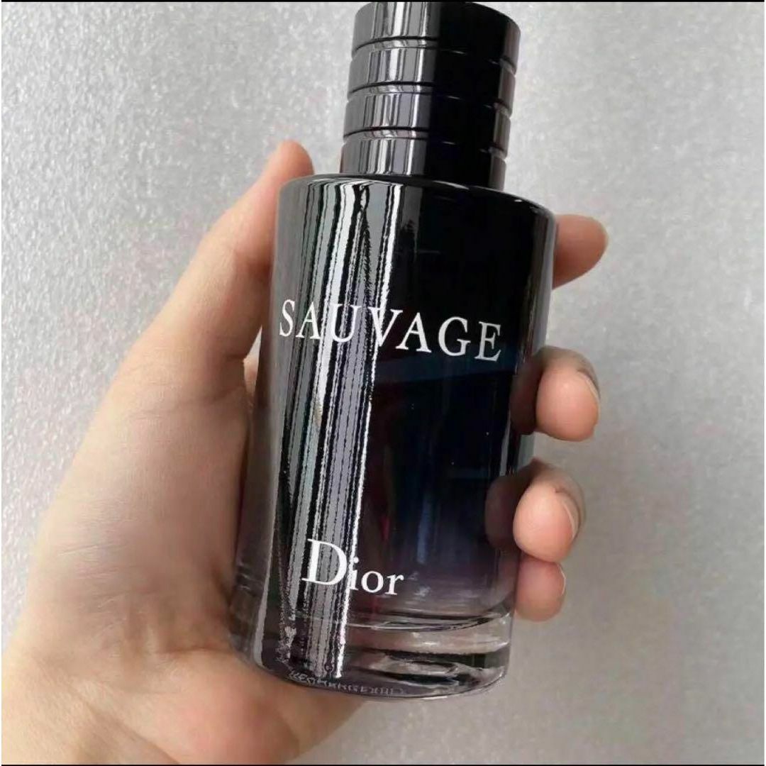 Dior - 大人気✩DIOR ディオール ソヴァージュ 100ml香水 EDT SPの通販 ...