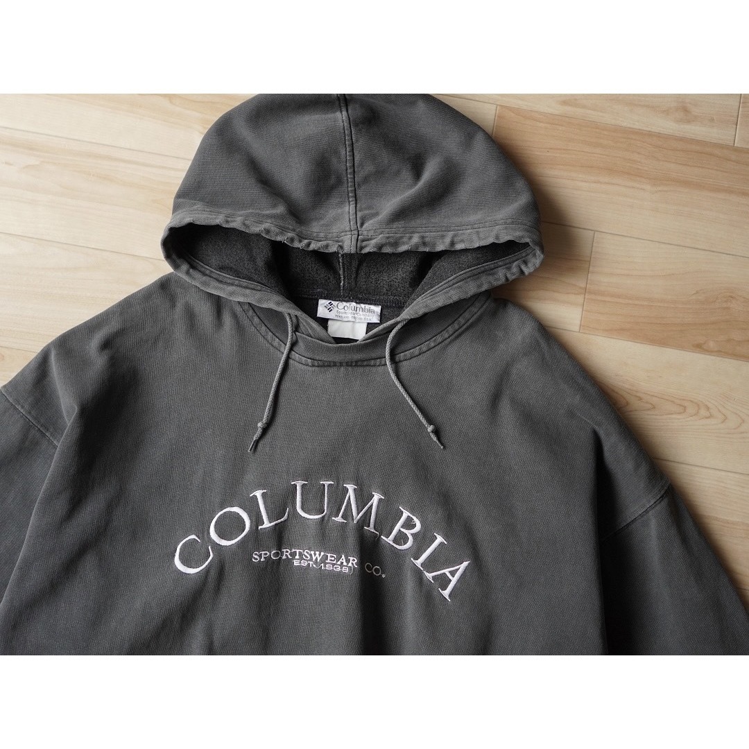 Columbia(コロンビア)の90s 古着 Columbia リブライン ボロスウェット パーカー メンズのトップス(パーカー)の商品写真