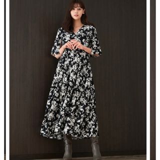 最終値下herliptoWinterFloralLong-sleeveDress