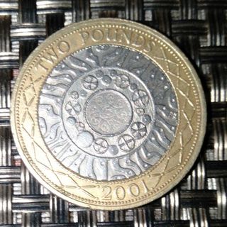 イギリスのコイン　2001年(貨幣)