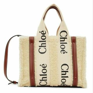 クロエ(Chloe)の【新品】クロエ ストラップ付きwoodyスモールトートバッグ(トートバッグ)