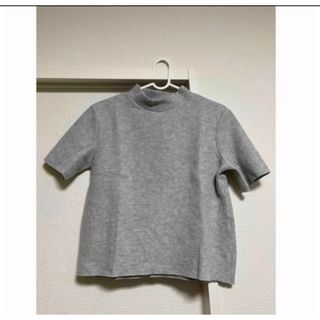 ザラ(ZARA)のハイネックトップス(Tシャツ(半袖/袖なし))