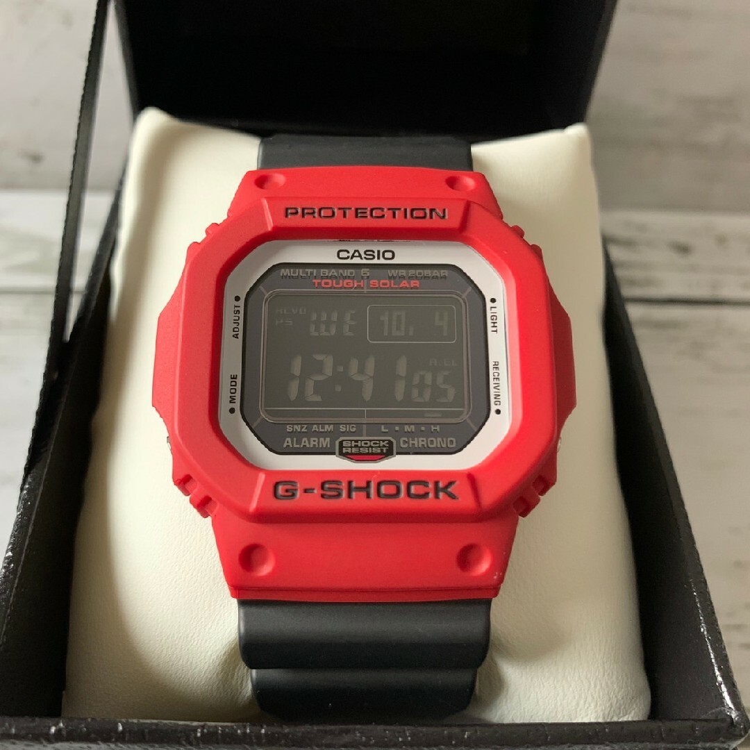 美品 カシオ G-SHOCK GW-M5610 RB-4JF 電波時計-