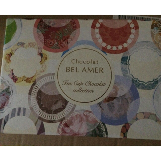 ベルアメール 箱 食品/飲料/酒の食品(菓子/デザート)の商品写真