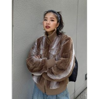 LAGUA GEM - RIB DOCKING フェイクファージャケットの通販 by