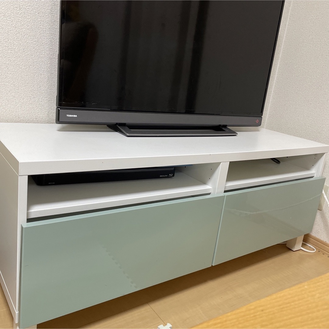 IKEA(イケア)のIKEA テレビボード　テレビ台　ベストー　グレーターコイズ　ブルーグレー インテリア/住まい/日用品の収納家具(リビング収納)の商品写真