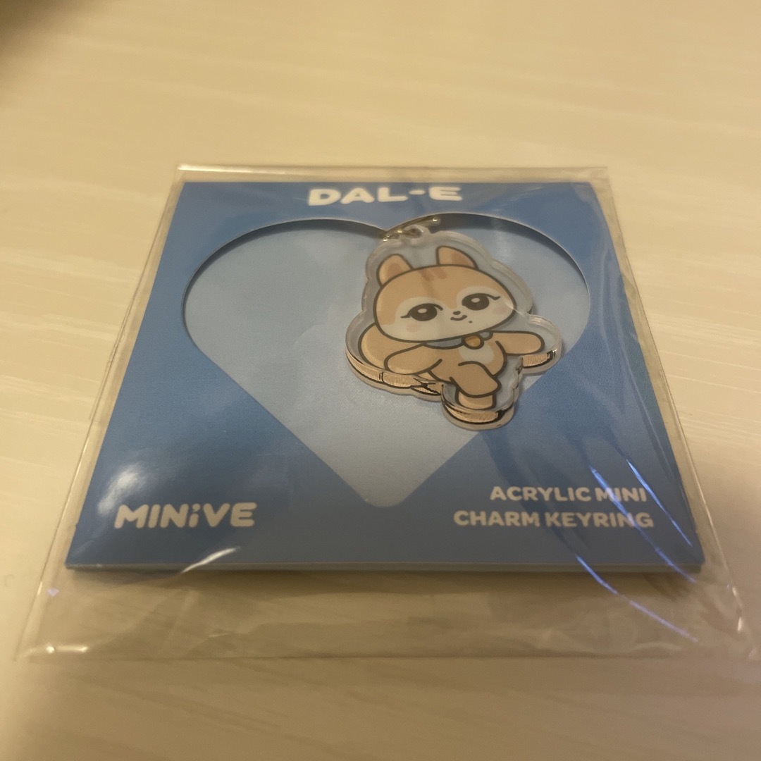 IVE ive ガウル　MINIVE DAL-E ダリ セット