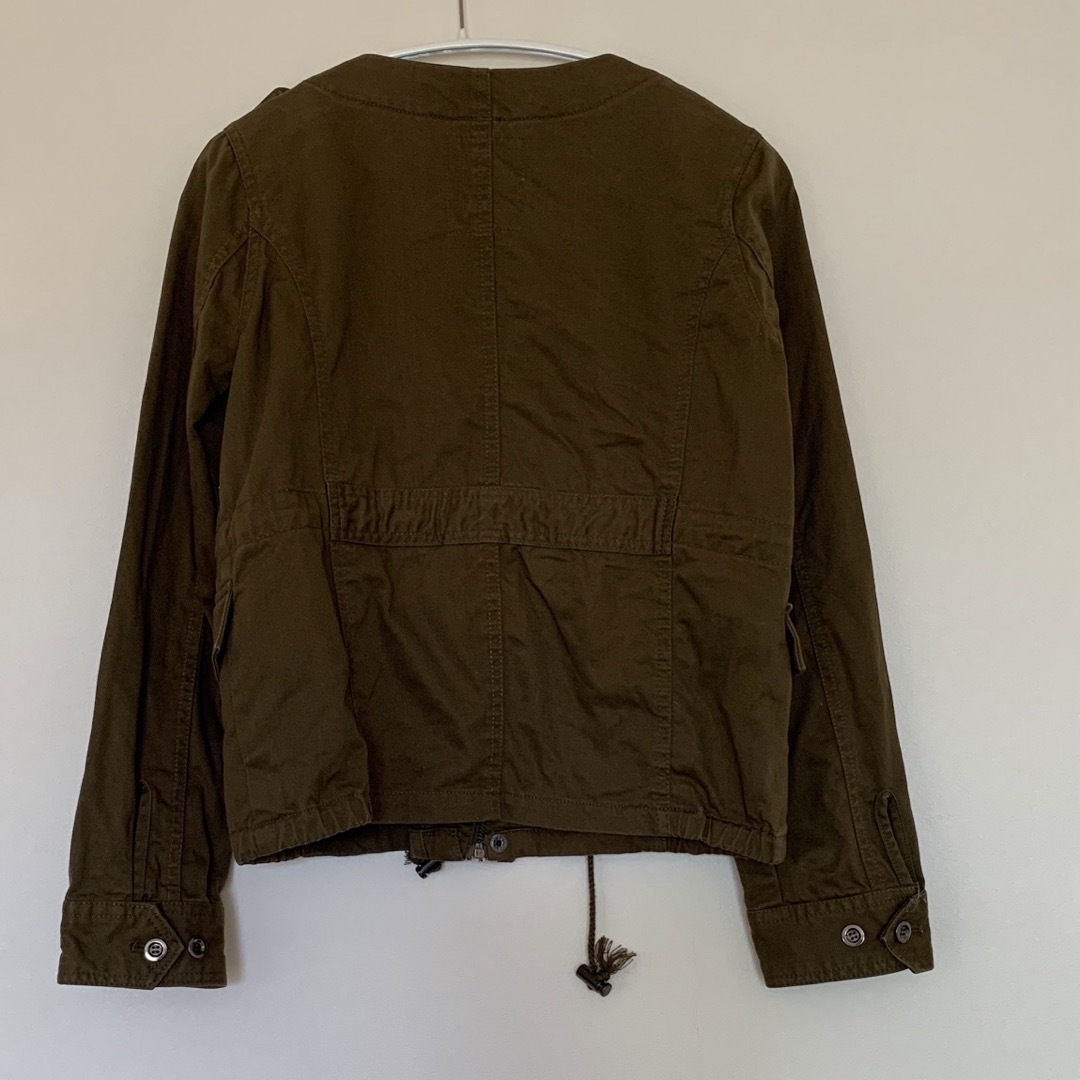 ノーカラー　コットンジャケット　Mサイズ レディースのジャケット/アウター(ノーカラージャケット)の商品写真