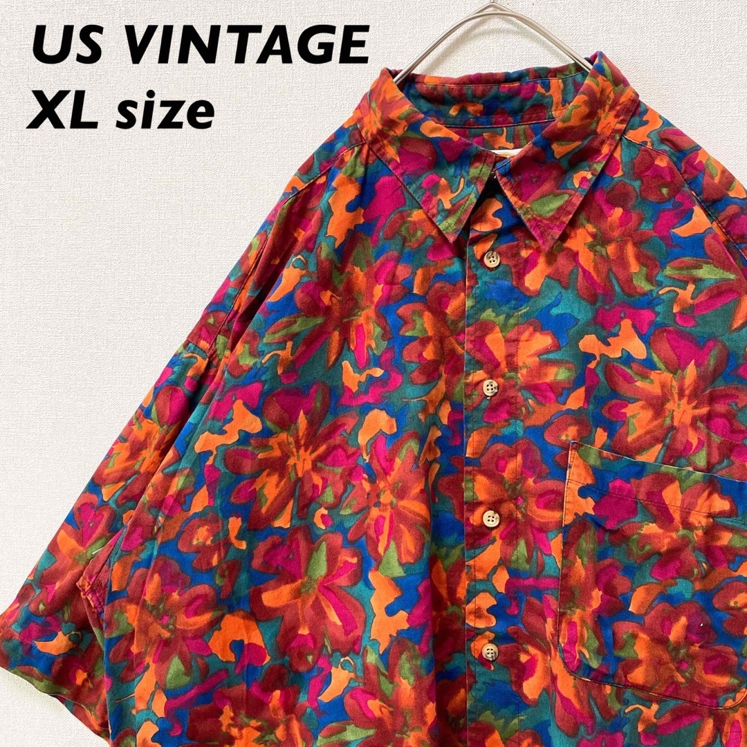 US古着　アロハシャツ　ハワイアン　半袖　総柄　花柄　アート　男女兼用　XL メンズのトップス(シャツ)の商品写真