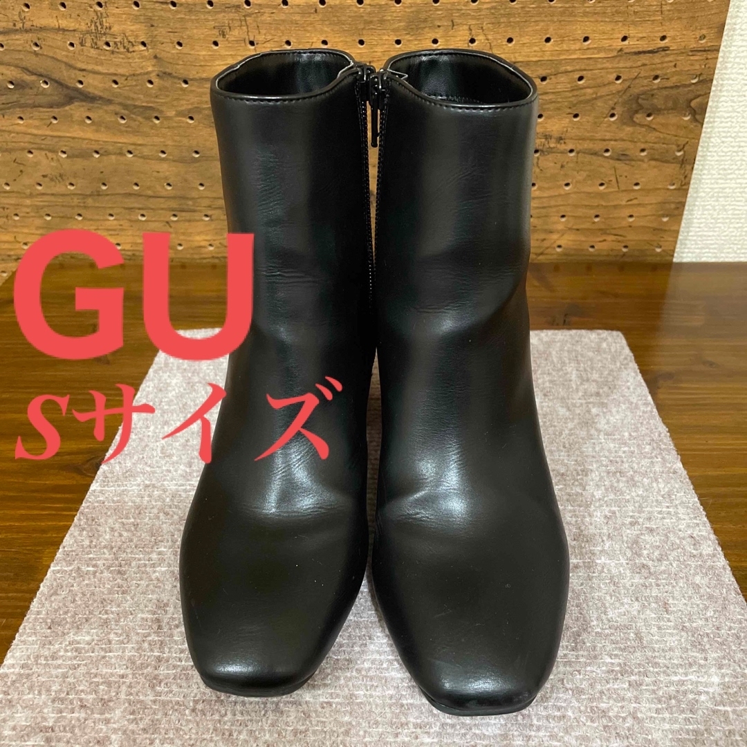 GU(ジーユー)のGU ショートブーツ　ブラック　Sサイズ レディースの靴/シューズ(ブーツ)の商品写真