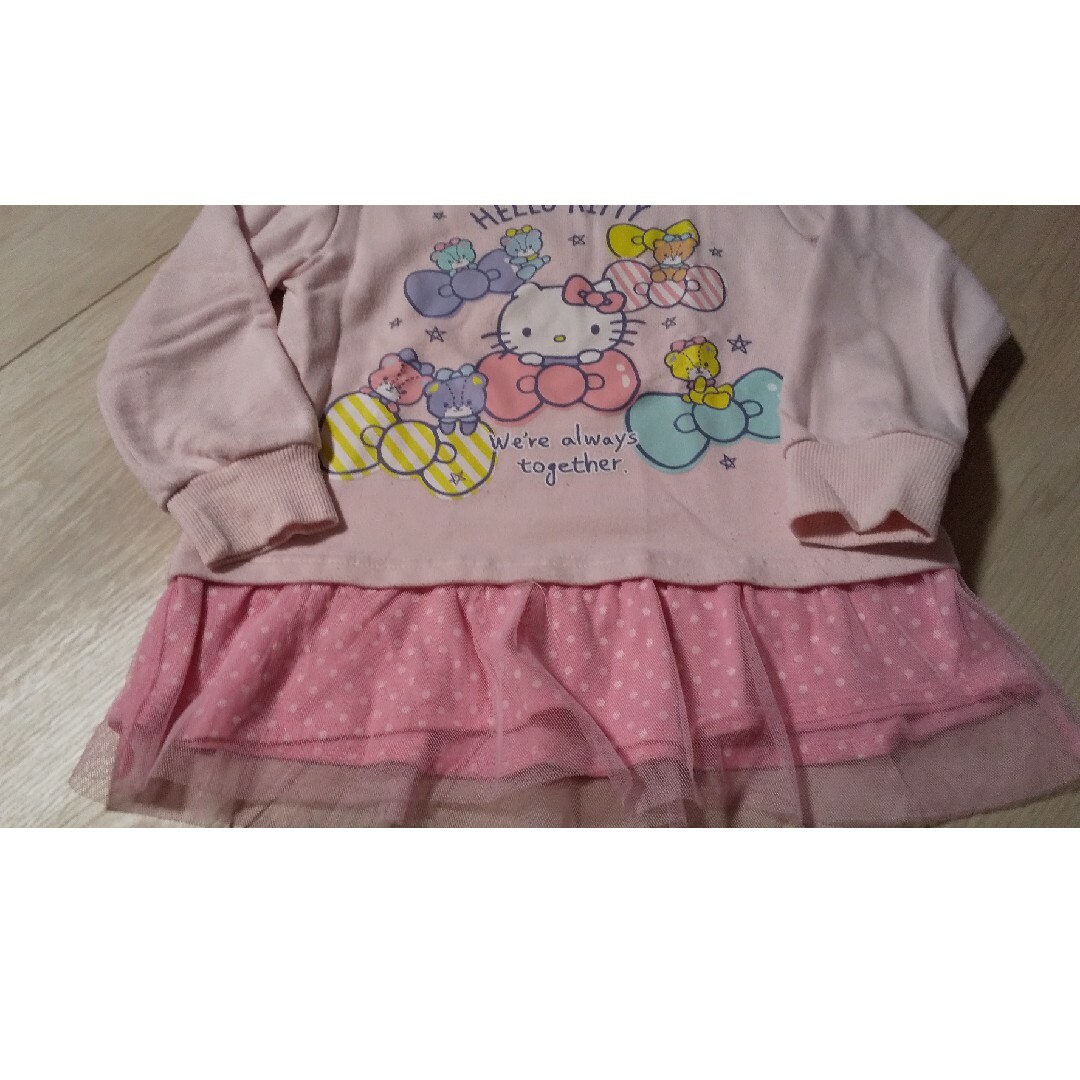 ハローキティ(ハローキティ)のハローキティ長袖トレーナー キッズ/ベビー/マタニティのキッズ服女の子用(90cm~)(Tシャツ/カットソー)の商品写真