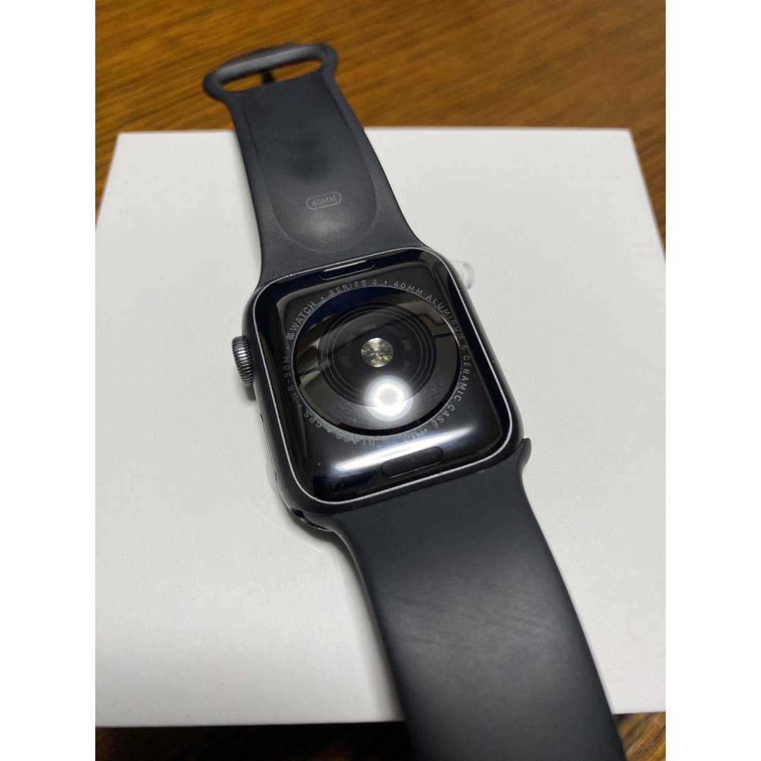 Apple Watch Series 4（GPSモデル）40mm - 腕時計(デジタル)