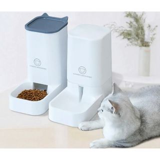 新品未使用★ 自動餌やり機　自動給水器　ペット　猫　犬(その他)