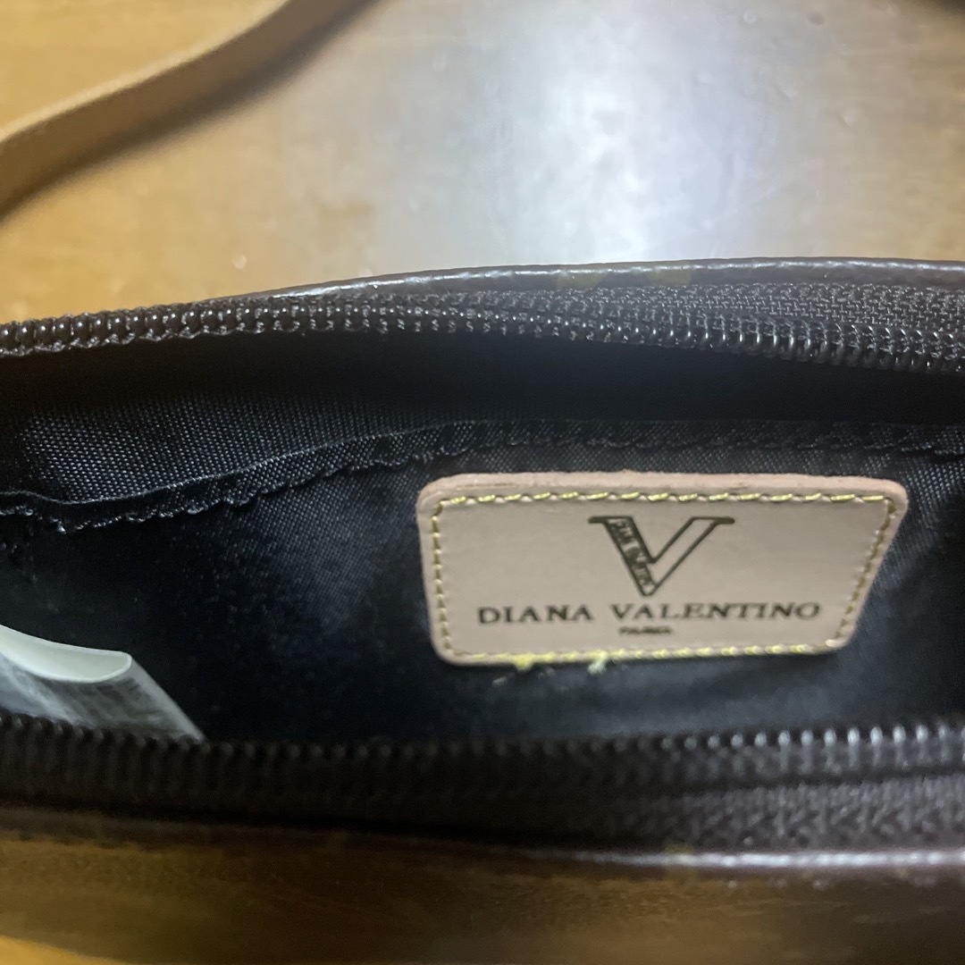 DIANA(ダイアナ)のDIANA VALENTINOダイアナバレンチノショルダーバック レディースのバッグ(ショルダーバッグ)の商品写真