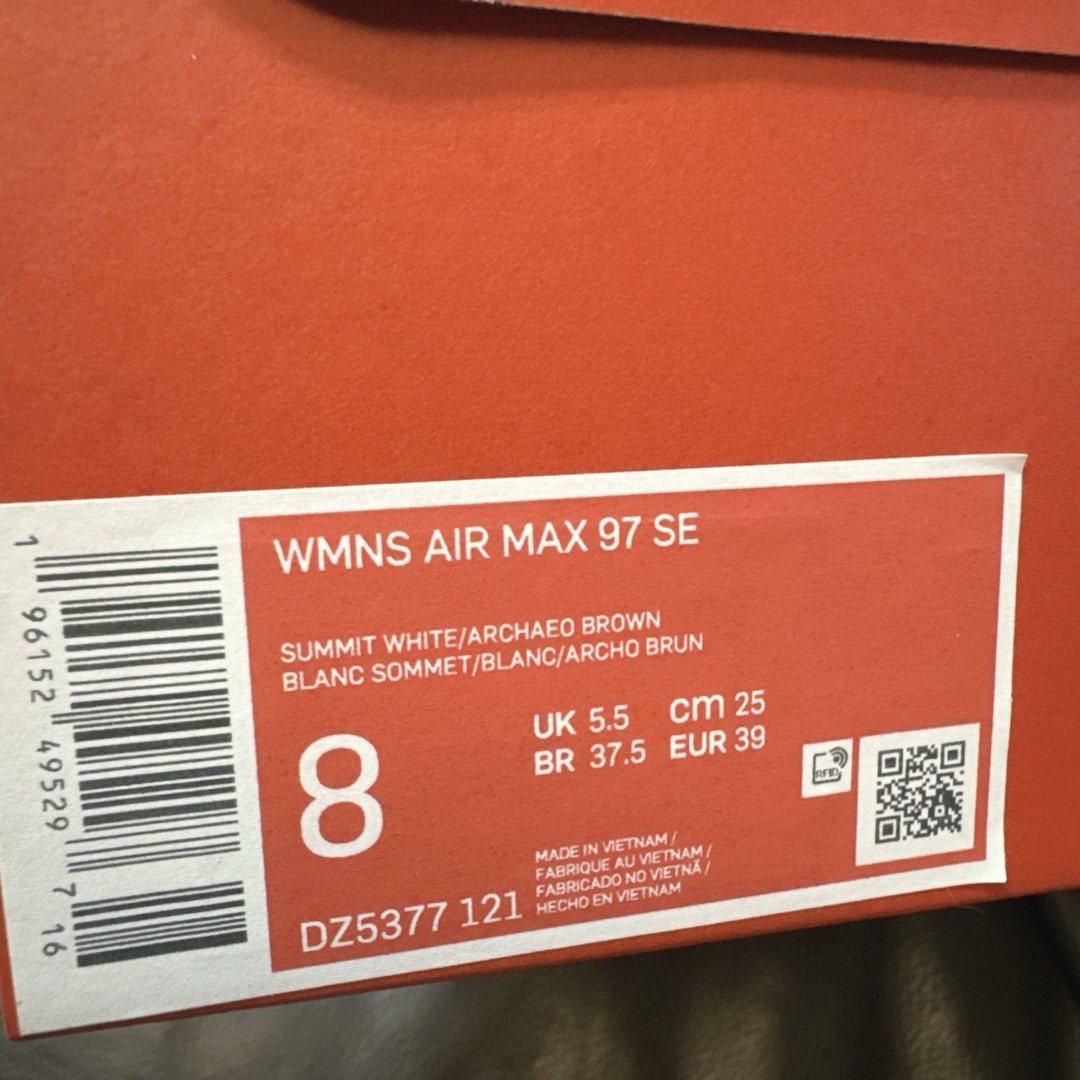 NIKE(ナイキ)のNIKE WMNS Air Max 97 SE 25cm  新品箱付き　匿名配送 レディースの靴/シューズ(スニーカー)の商品写真