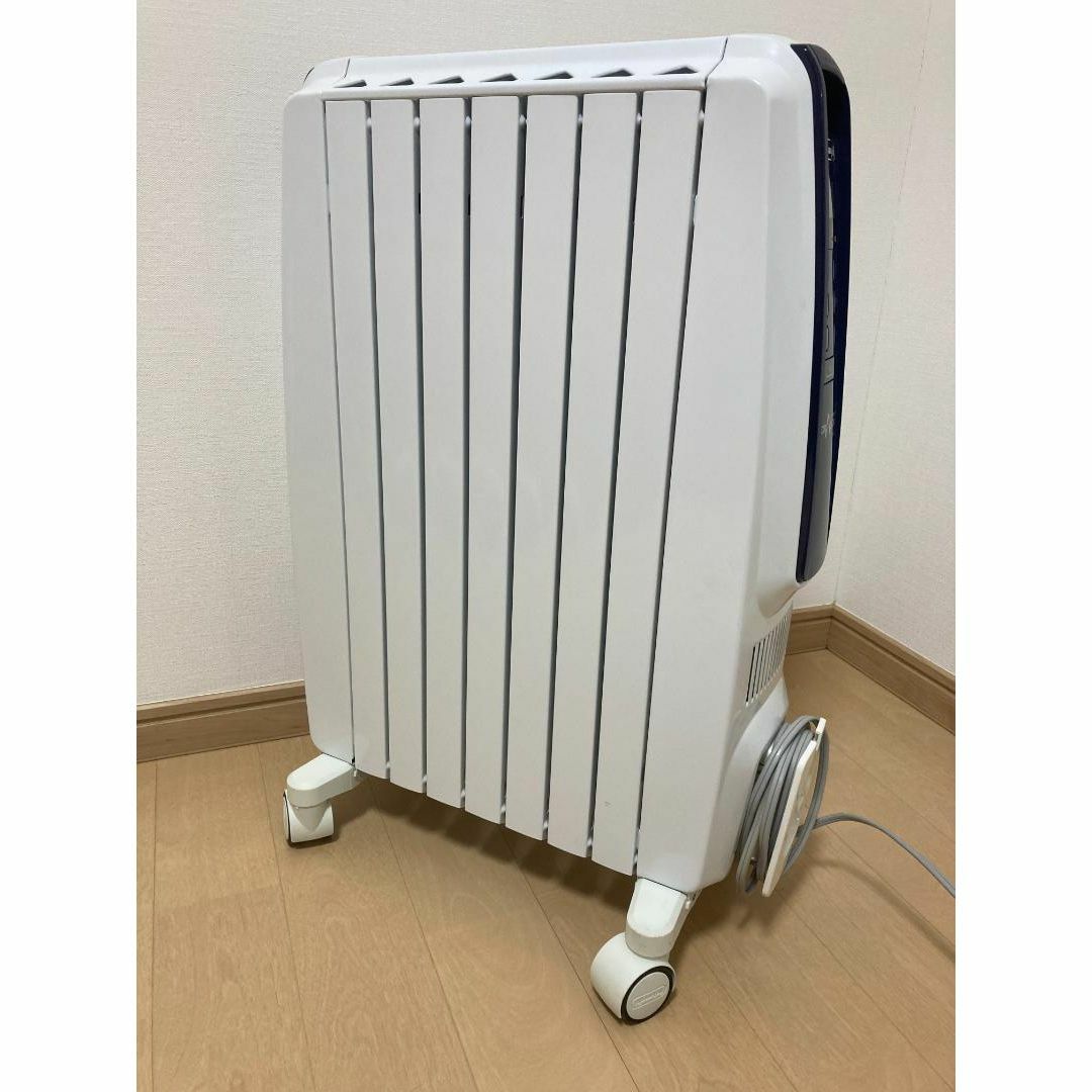 DeLonghi - デロンギ オイルヒーター DeLonghi dragon QSD0712-MBの