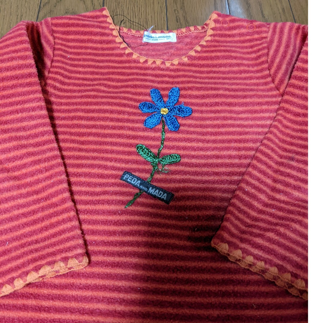 フリース　９５サイズ キッズ/ベビー/マタニティのキッズ服女の子用(90cm~)(Tシャツ/カットソー)の商品写真