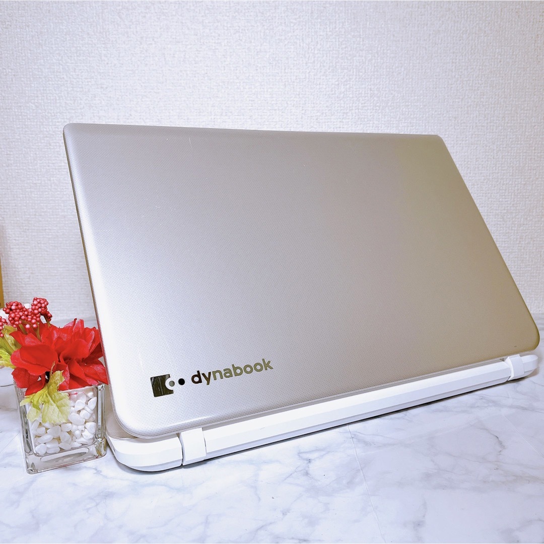 東芝 - 美品✨オシャレゴールド✨すぐに使えるノートパソコン✨爆速SSD