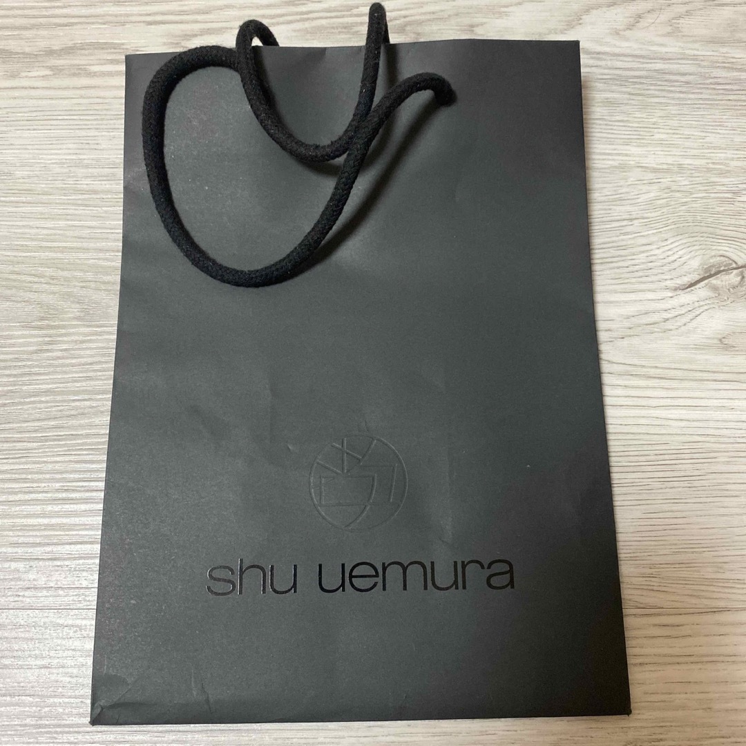 shu uemura(シュウウエムラ)のshu uemura ショップ袋 レディースのバッグ(ショップ袋)の商品写真