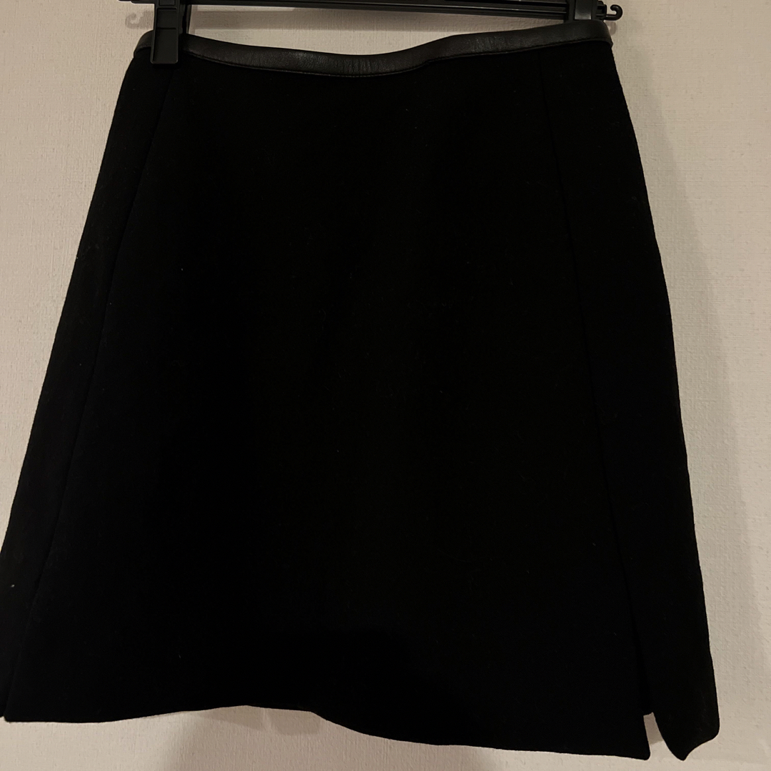 ルイヴィトン　スカート　ブラック　黒　レザー　チャック　ジップアップ　36 S 7