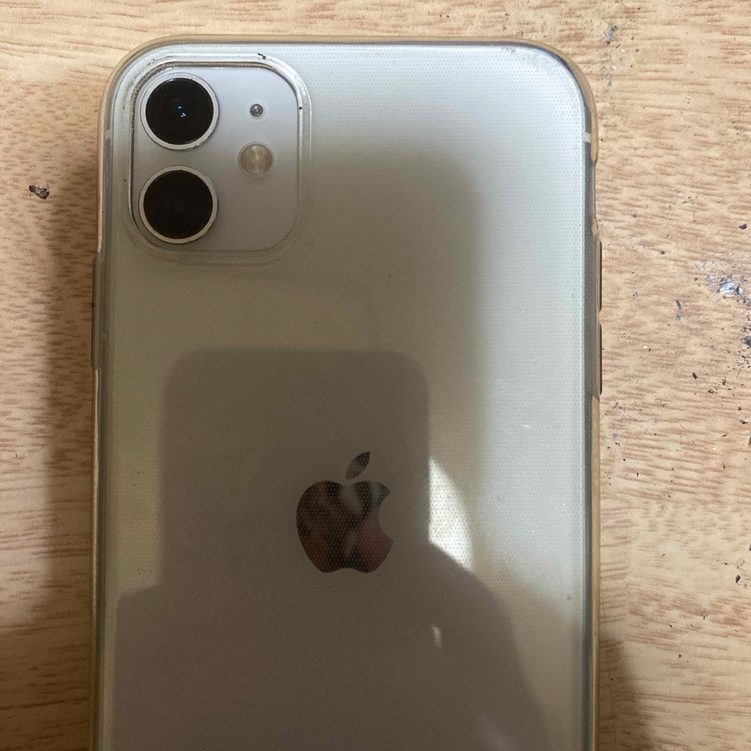 iPhone11  64GB  White   simフリー  難あり