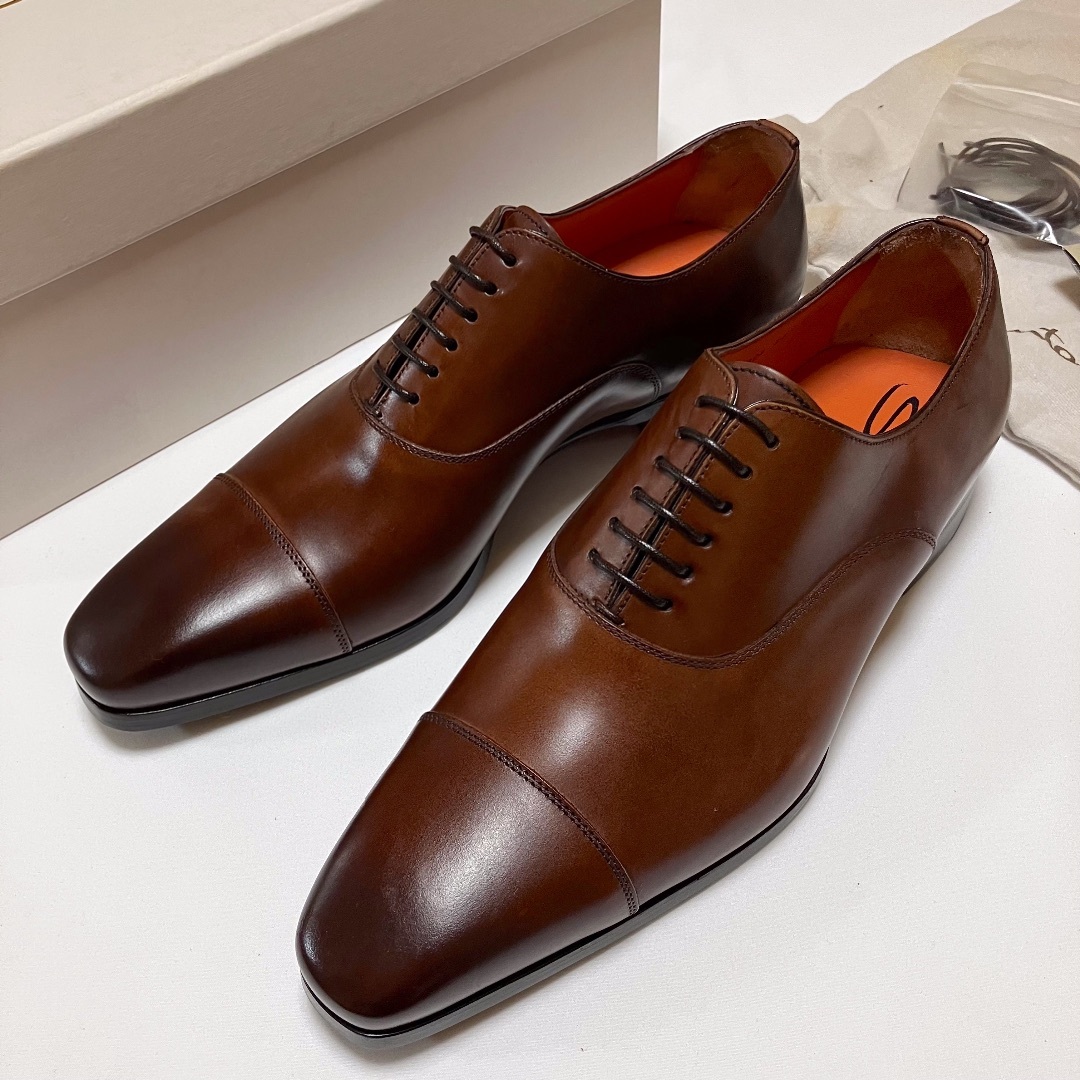 Santoni(サントーニ)の新品 UK5.5 santoni ストレートチップ 革靴 9904 メンズの靴/シューズ(ドレス/ビジネス)の商品写真