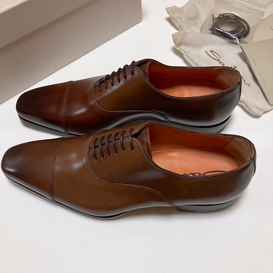 Santoni(サントーニ)の新品 UK5.5 santoni ストレートチップ 革靴 9904 メンズの靴/シューズ(ドレス/ビジネス)の商品写真