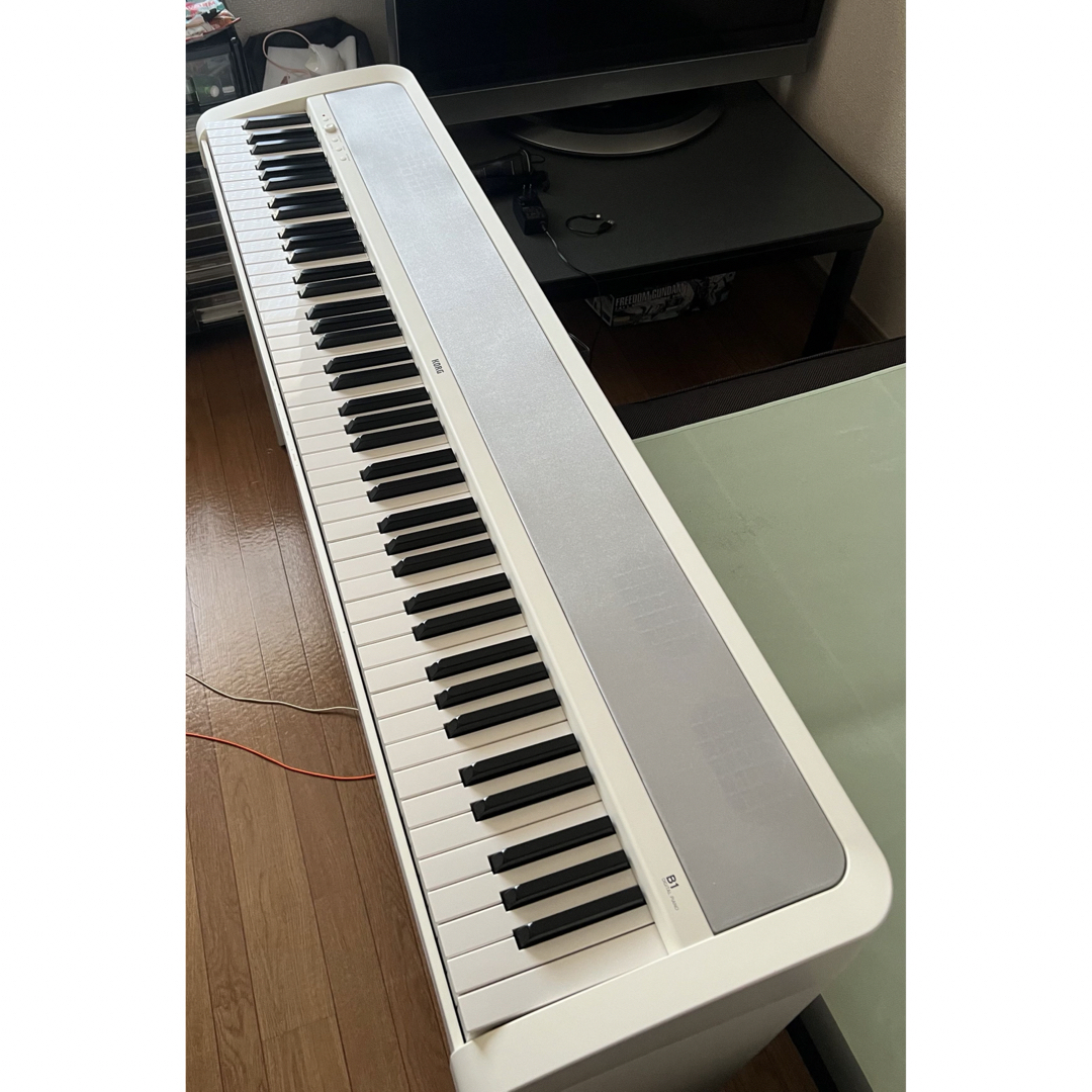 KORG - KORG 電子ピアノ B1 WH 88鍵 ホワイト 専用スタンド&楽譜置き
