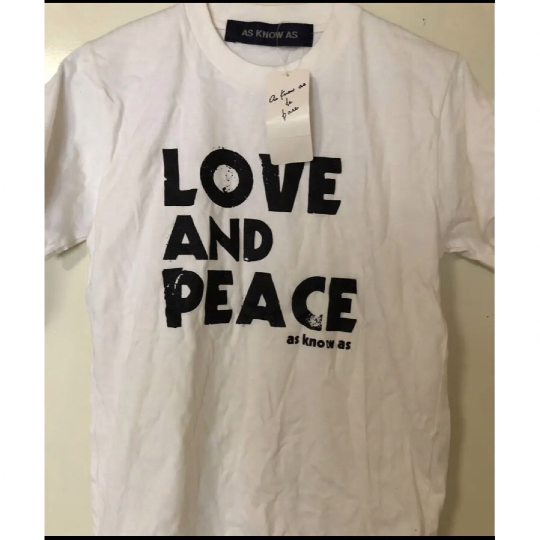 as know as de base(アズノゥアズドゥバズ)のAS KNOW AS de base LOVE AND PEACE レディースのトップス(Tシャツ(半袖/袖なし))の商品写真