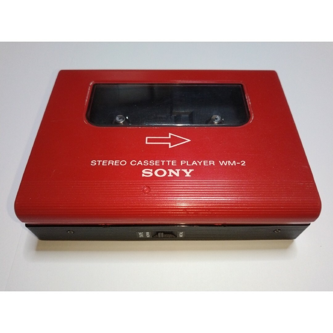 ソニー  SONY ウォークマンII WM-2 レッド