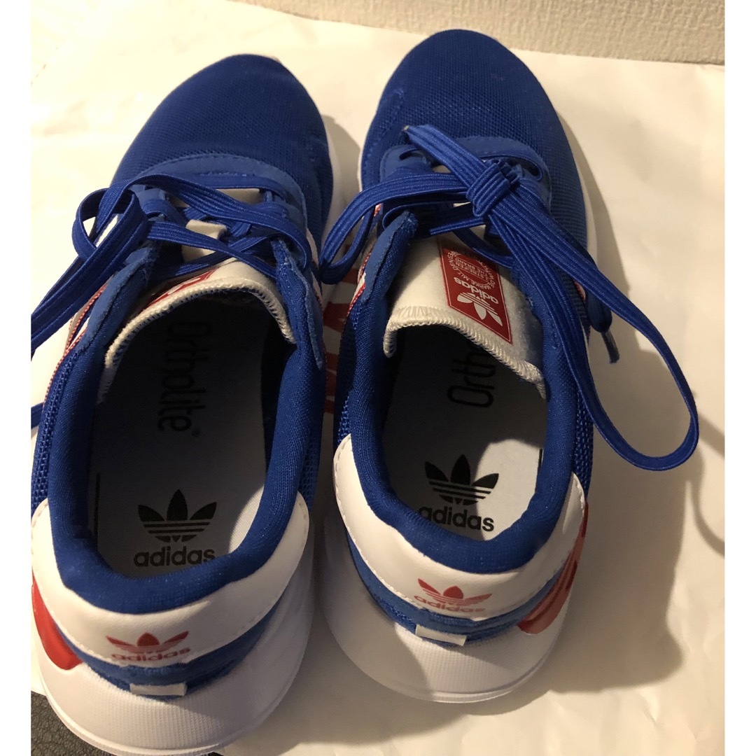 adidas(アディダス)のadidas キッズスニーカー キッズ/ベビー/マタニティのキッズ靴/シューズ(15cm~)(スニーカー)の商品写真