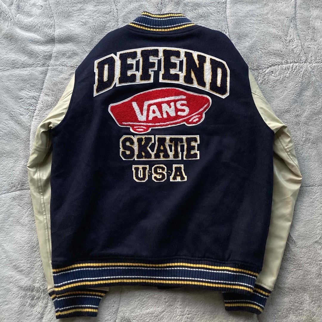 希少LLサイズ 00sヴィンテージ VANS ビッグワッペン スタジャン | フリマアプリ ラクマ