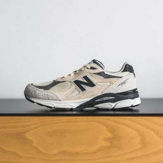 ニューバランス(New Balance)のM990AD3 M990V3 バイ テディ・サンティス "ムーンビーム(スニーカー)