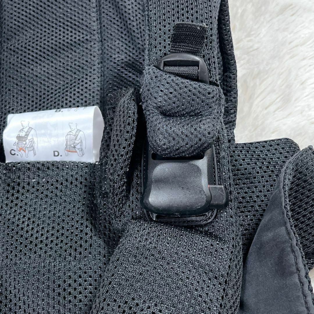 BABYBJORN(ベビービョルン)の【人気】ベビービョルン 抱っこ紐 ONE メッシュ ブラック 外出必須アイテム キッズ/ベビー/マタニティの外出/移動用品(抱っこひも/おんぶひも)の商品写真