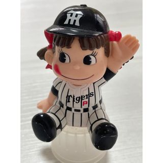 阪神タイガース　ペコちゃんボトルキャップ(記念品/関連グッズ)