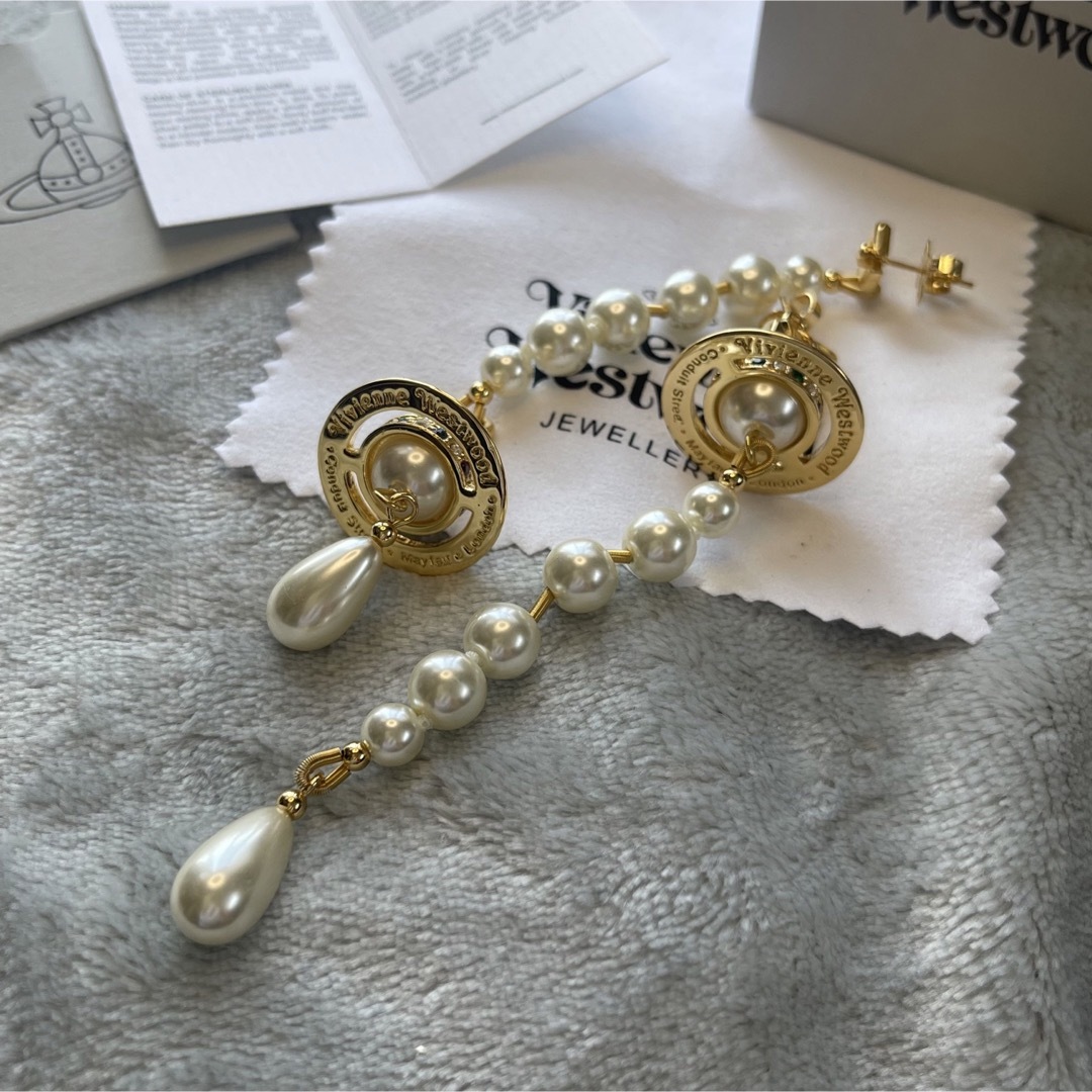 ヴィヴィアンウエストウッド ロング パール ピアス ドロップ ゴールド
