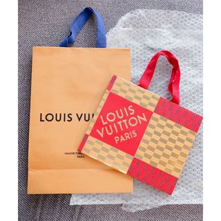 ルイヴィトン(LOUIS VUITTON)のルイヴィトン　クリスマスホリデー限定ショッパー(ショップ袋)