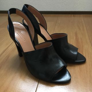 マックスマーラ(Max Mara)の定価8万円 MaxMara オープントゥ レザー サンダル 36(サンダル)