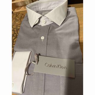 カルバンクライン(Calvin Klein)の新品❇︎ M 長袖シャツ　Calvin Klein グレースーツ(シャツ)