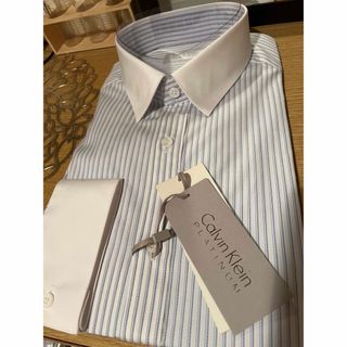 カルバンクライン(Calvin Klein)の新品❇︎ M ckストライプ長袖シャツ　青✖️白　メンズ(シャツ)