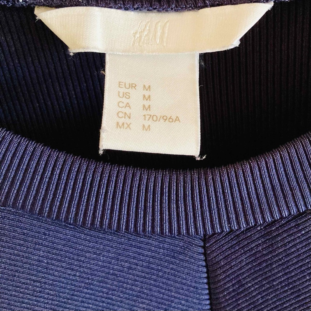 H&M(エイチアンドエム)のH&M スムースワンピース　ネイビー　5分袖 レディースのワンピース(ひざ丈ワンピース)の商品写真