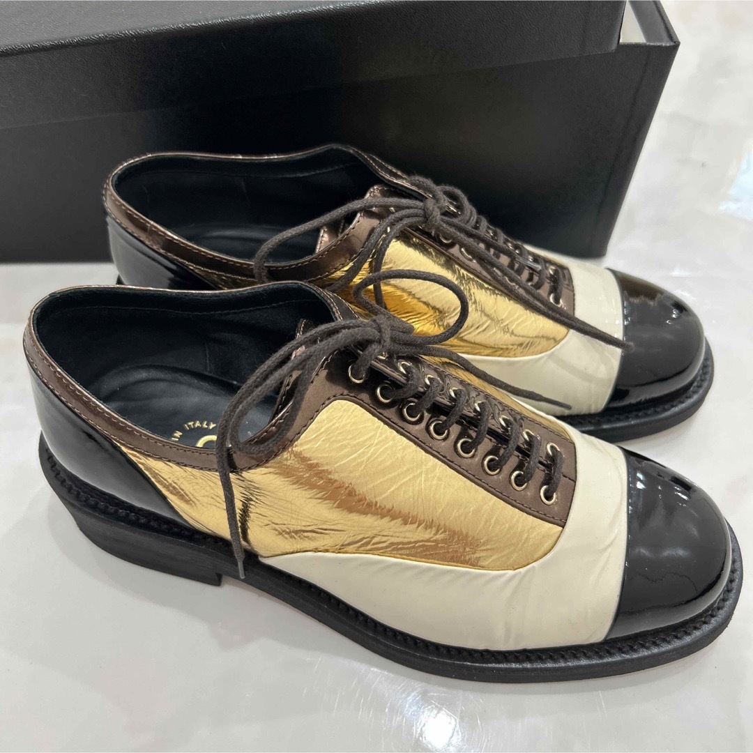 CHANEL - シャネル パテント ココマーク レースアップ CHANEL - シャネル パテント ココマーク レースアップ