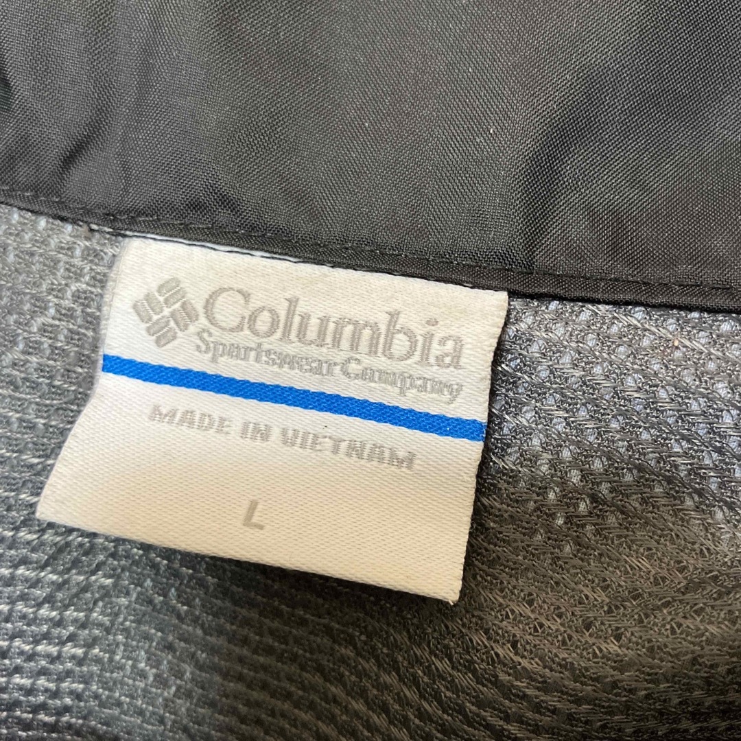 Columbia コロンビア　ナイロンジャケット　フード収納可　ブラック　L