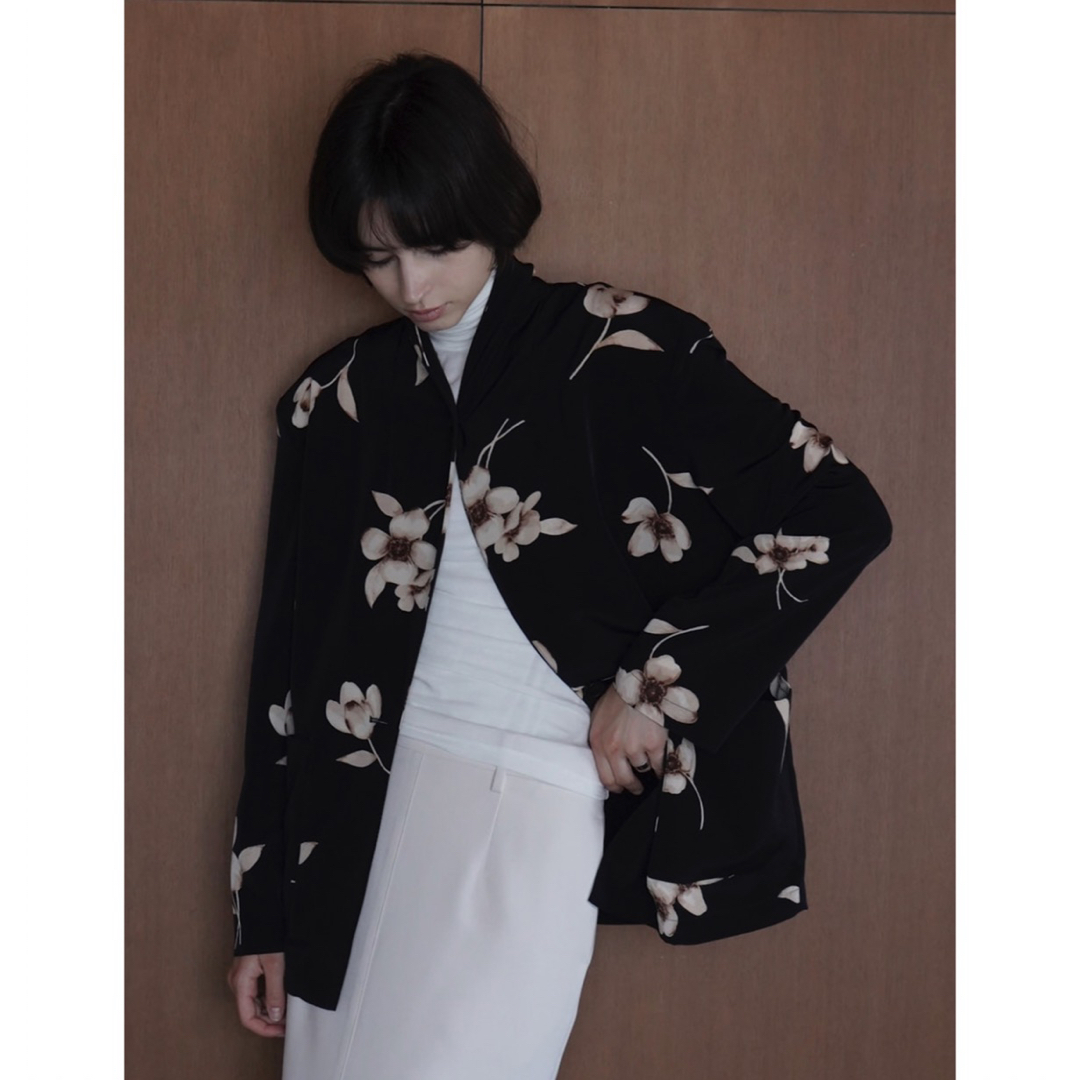 早い者勝ちFLOWER OVER SHIRT JACKETレディース