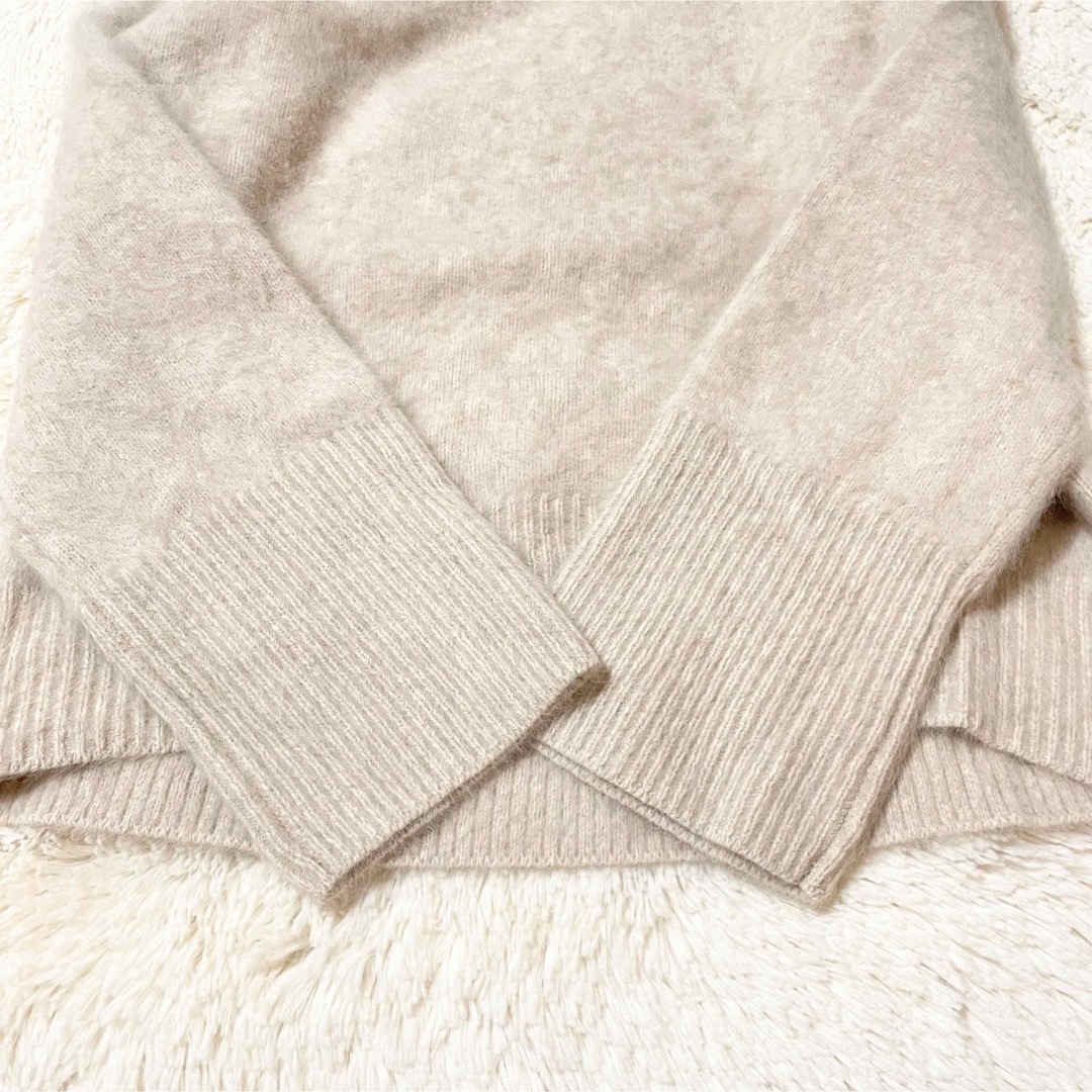 DES PRES 美品DES PRÉS フォックスカシミヤVネックプルオーバー