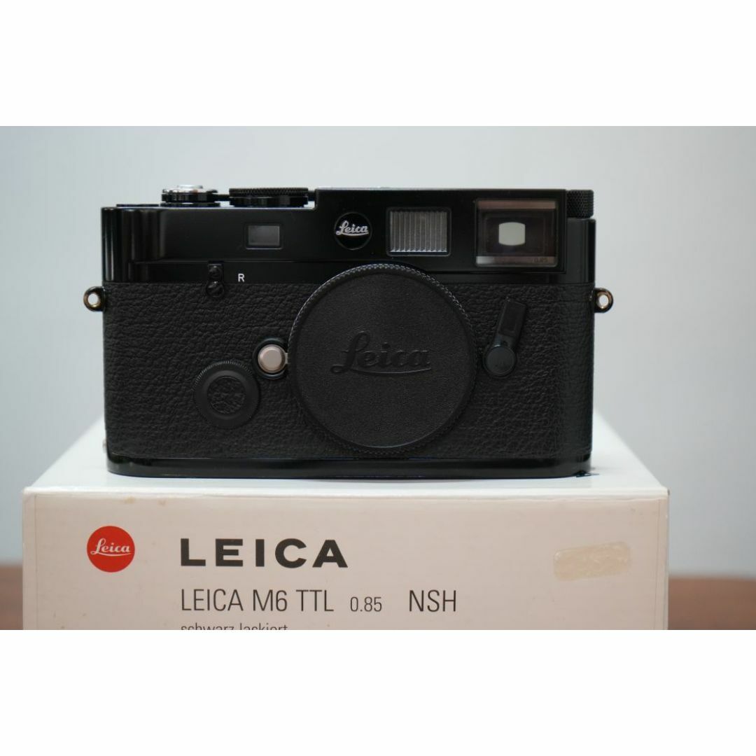 LEICA(ライカ)のLEICA M6 TTL 0.85 NSH400台限定 Black Paint スマホ/家電/カメラのカメラ(フィルムカメラ)の商品写真