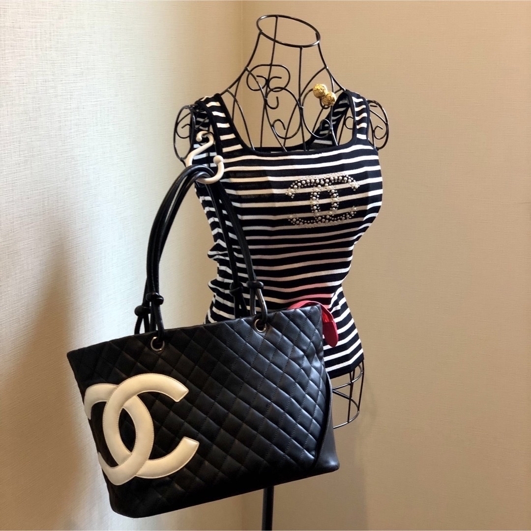 CHANEL(シャネル)のシャネル　カンボンライン　トートバッグ　シリアルシール　シリアルカード　保存袋 レディースのバッグ(トートバッグ)の商品写真