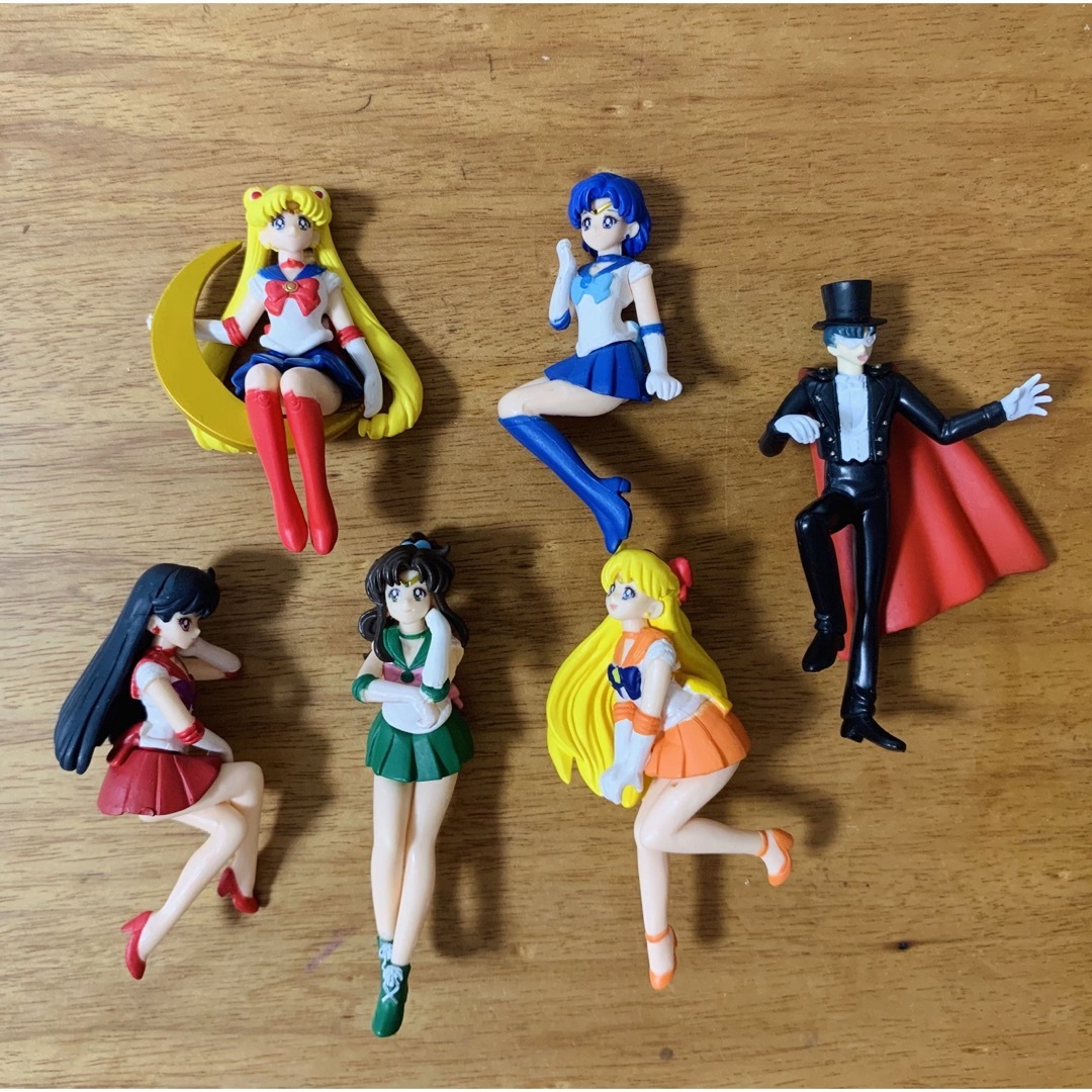 セーラームーン★タキシード仮面★コップのフチ子さん | フリマアプリ ラクマ